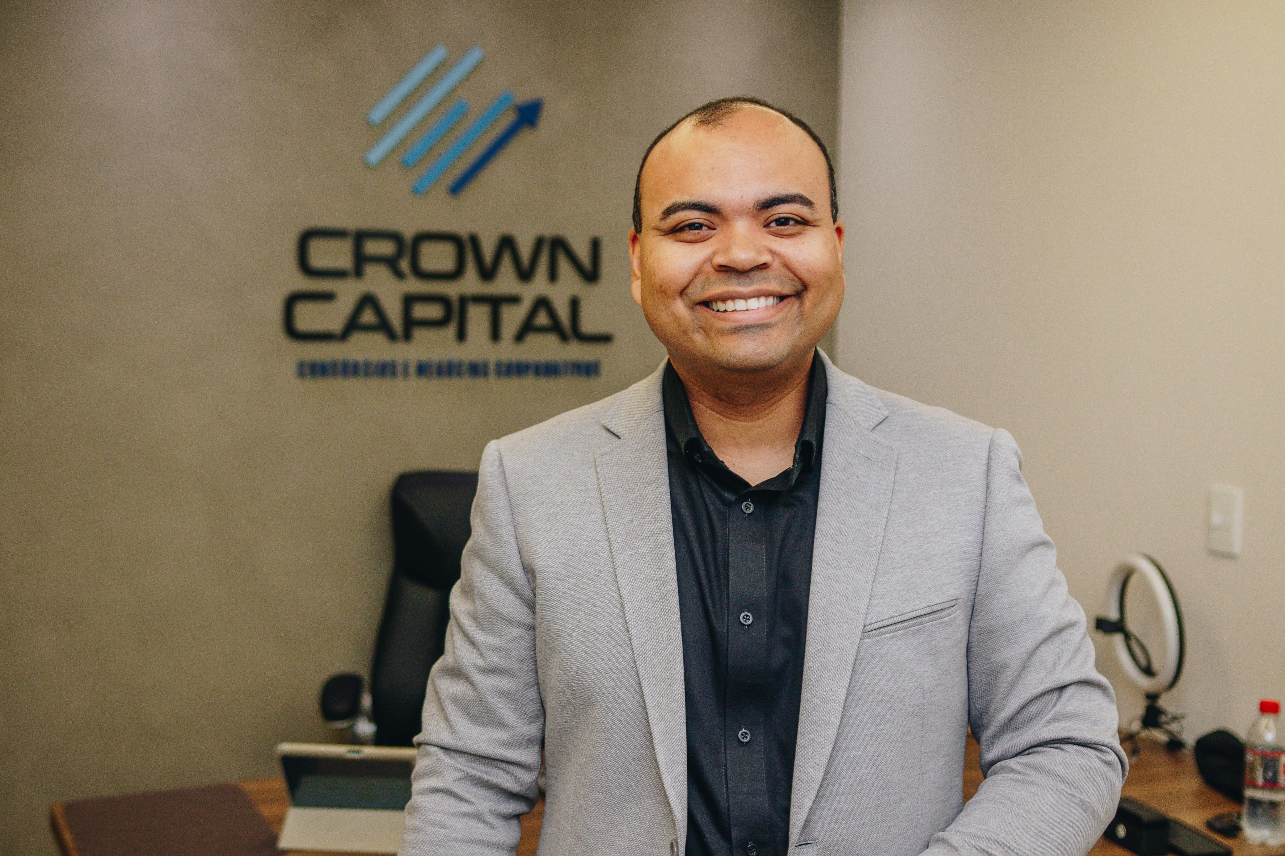 Consultor Crown Consórcios